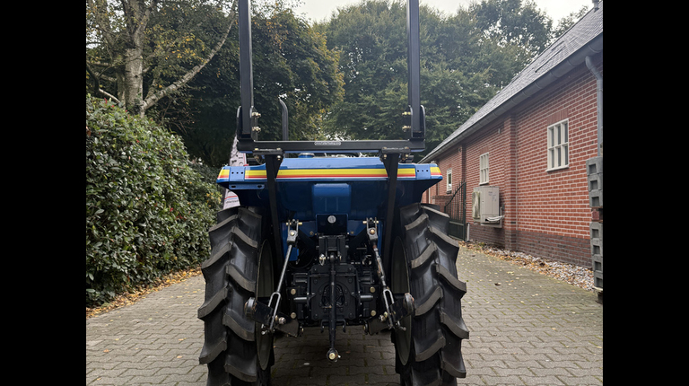 Iseki TU170 met voorlader al vanaf €125 per maand.